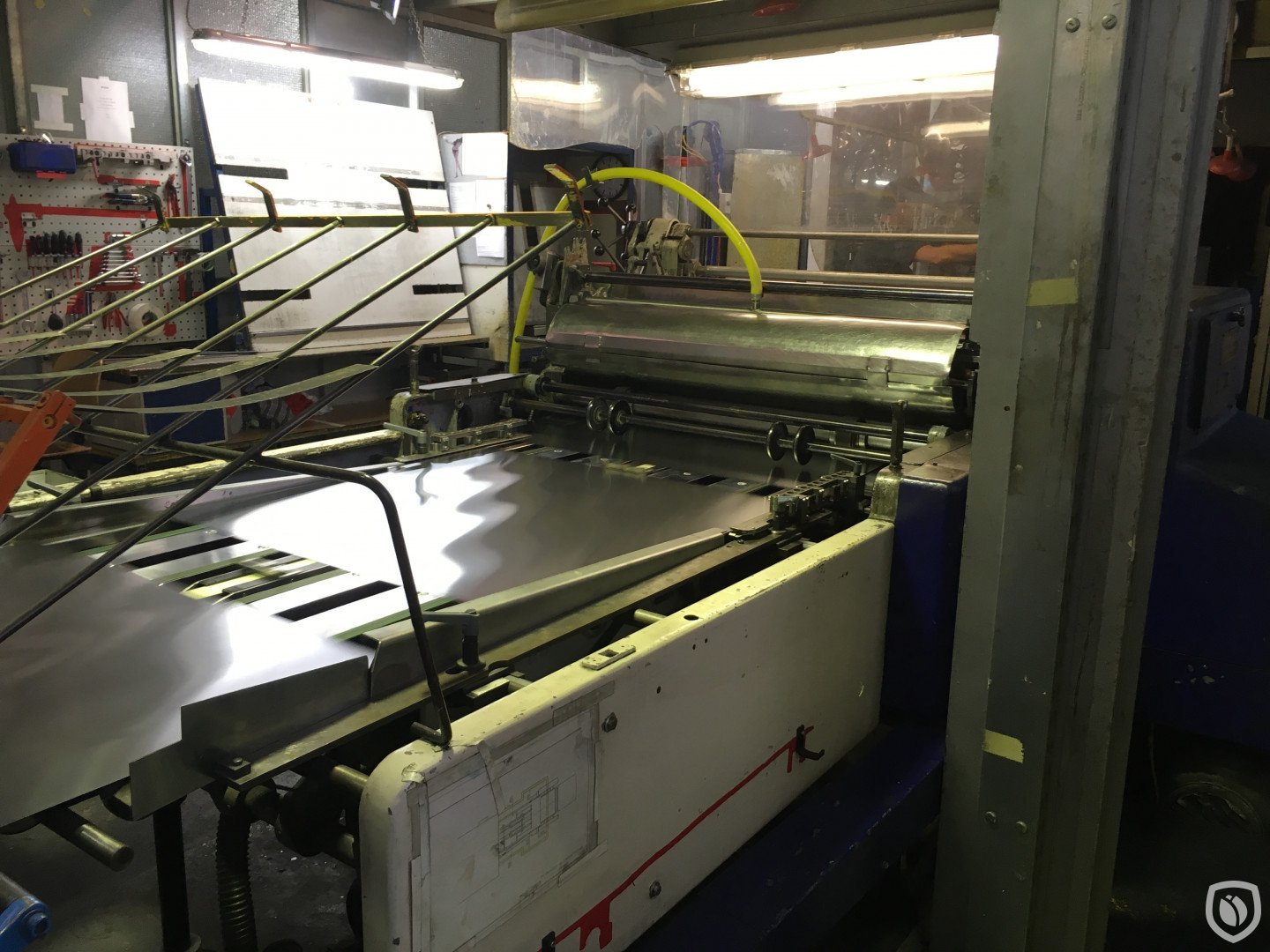 infeed table coater