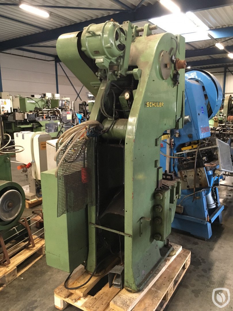 Schuler PDv 25/200