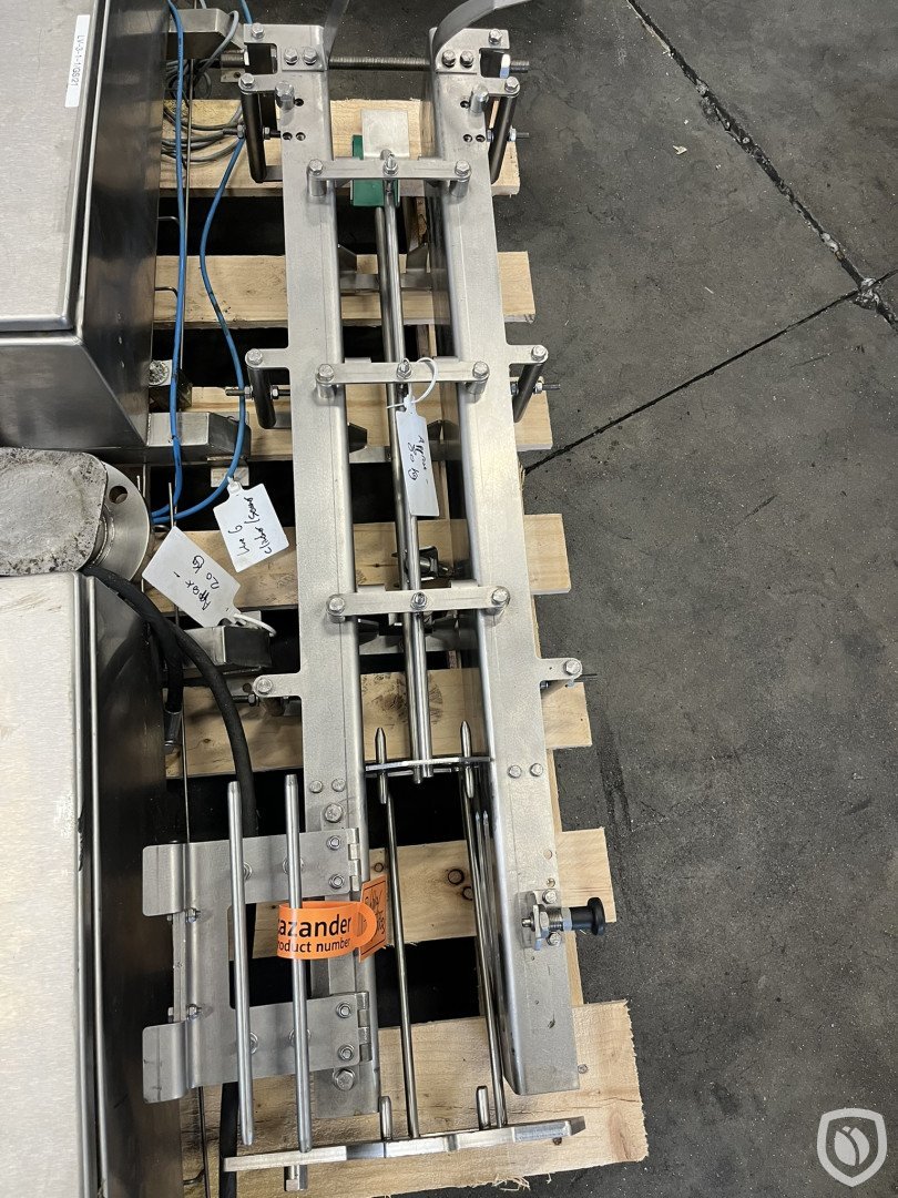 lid feeder